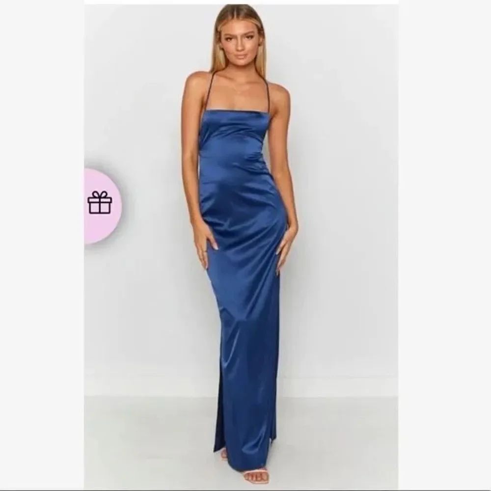 ✨THE EDIT Manhattan Slip Formal Dress✨